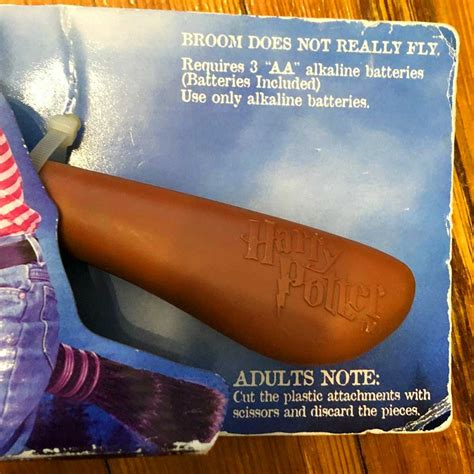 Controversial Nimbus 2000 Vibrating Harry Potter Broomstick。